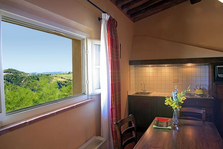 A kitchen with a view in Central Italy