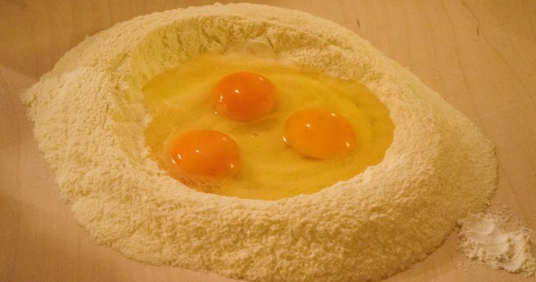 Eggyolks and fresh flour for making tagliatelle