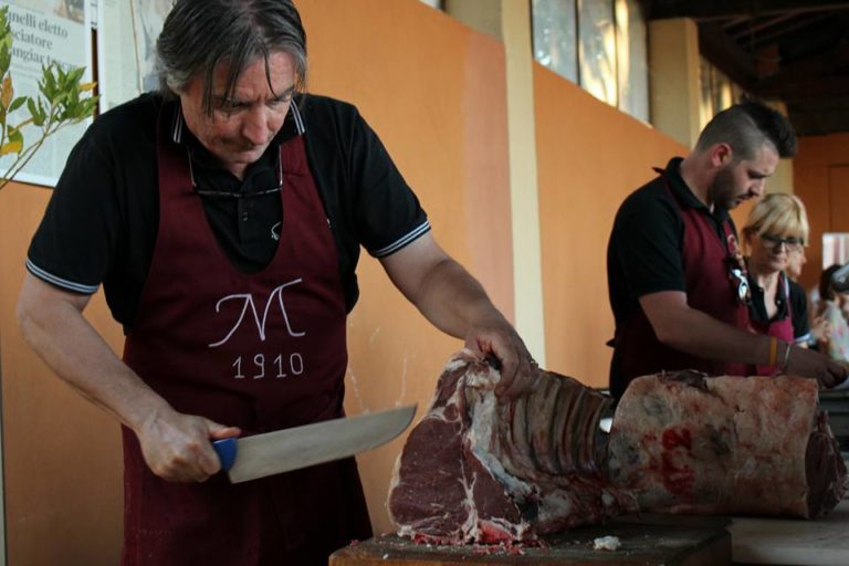 A night with steak in Tuscany