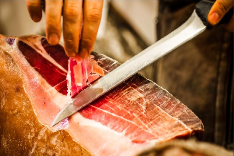 Guided visit to the butcher in San Miniato