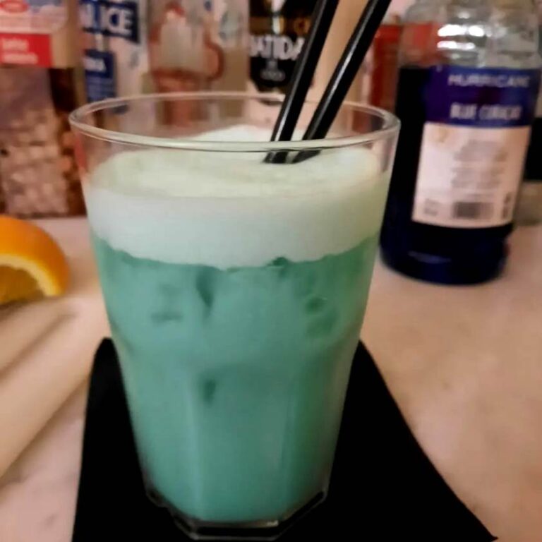 Angelo azzurro cocktail
