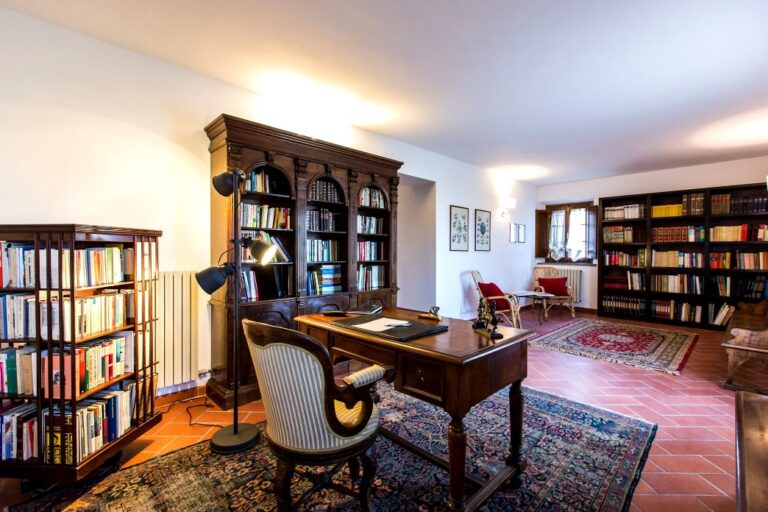Studio room