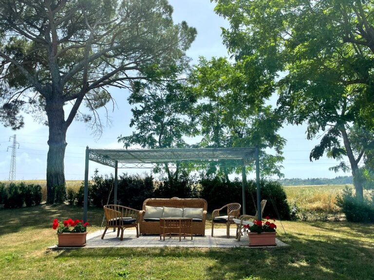 The beautiful garden surrounding the villa