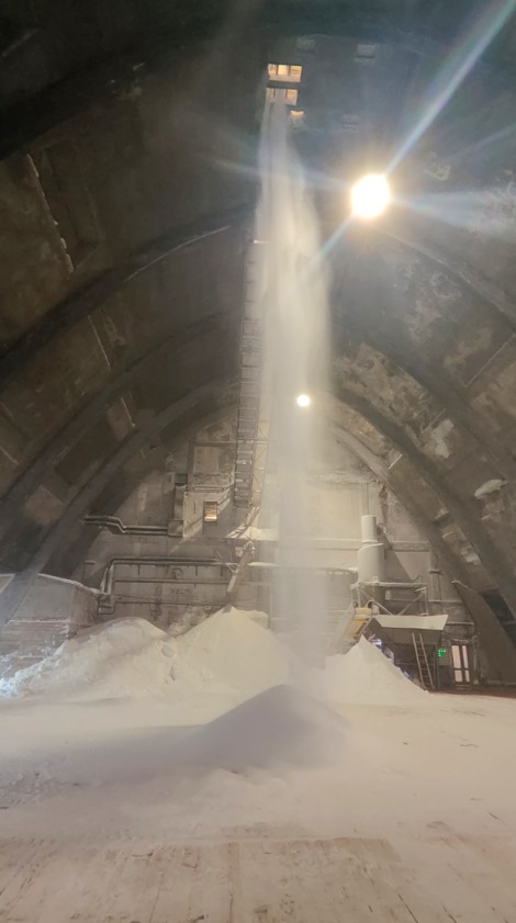 Private original visits to the salt cave of Volterra