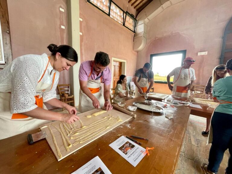 Cooking class at Castelvecchio winery near Terricciola