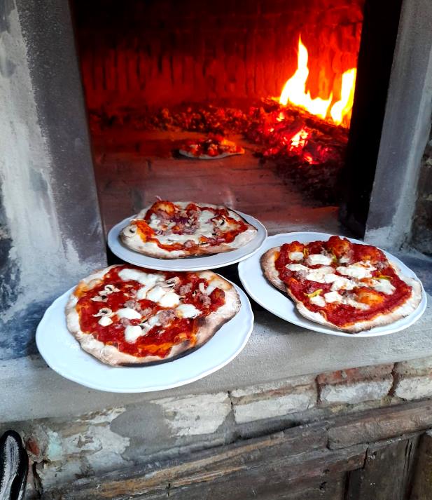The pizza class organized at our cooking venue
