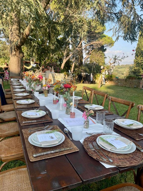 Arianna & friends organizes private dinner at your Tuscan villa