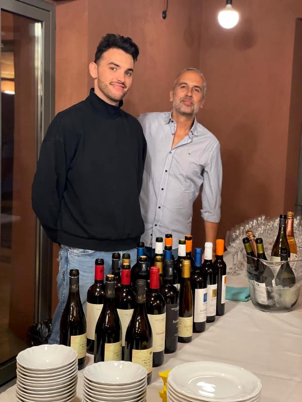 Wine tasting at your Tuscan villa