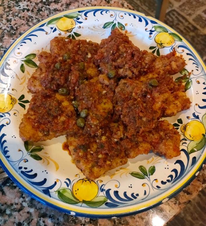 Beef escalopes made with a Tuscan meat sauce