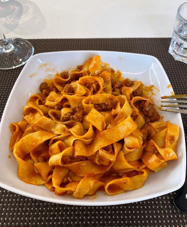 Hand-made tagliatelle with Tuscan meat sauce
