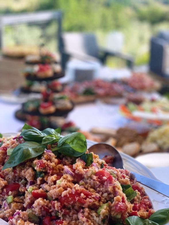 Panzanella is a typical Tuscan recipes used in the past to recycle the bread