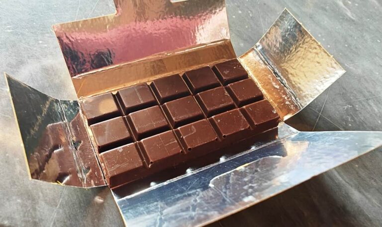 The dark chocolate made in the Rabassi workshop in Capannoli