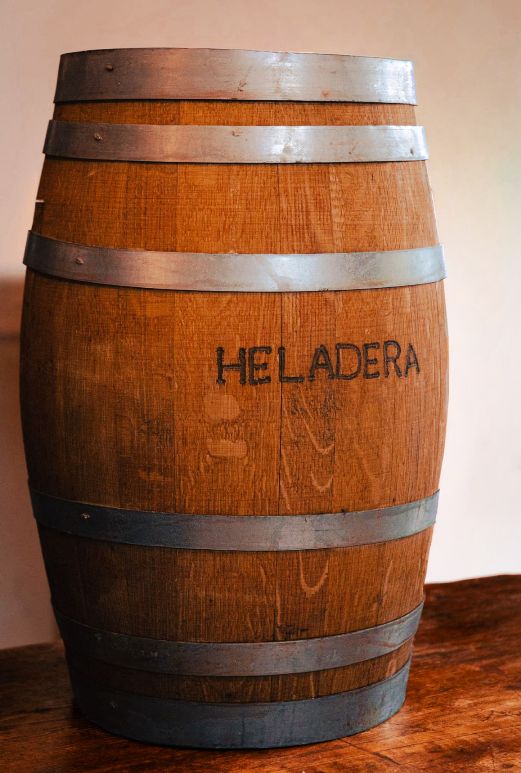 The home-made gelato can be produced with wooden barrels