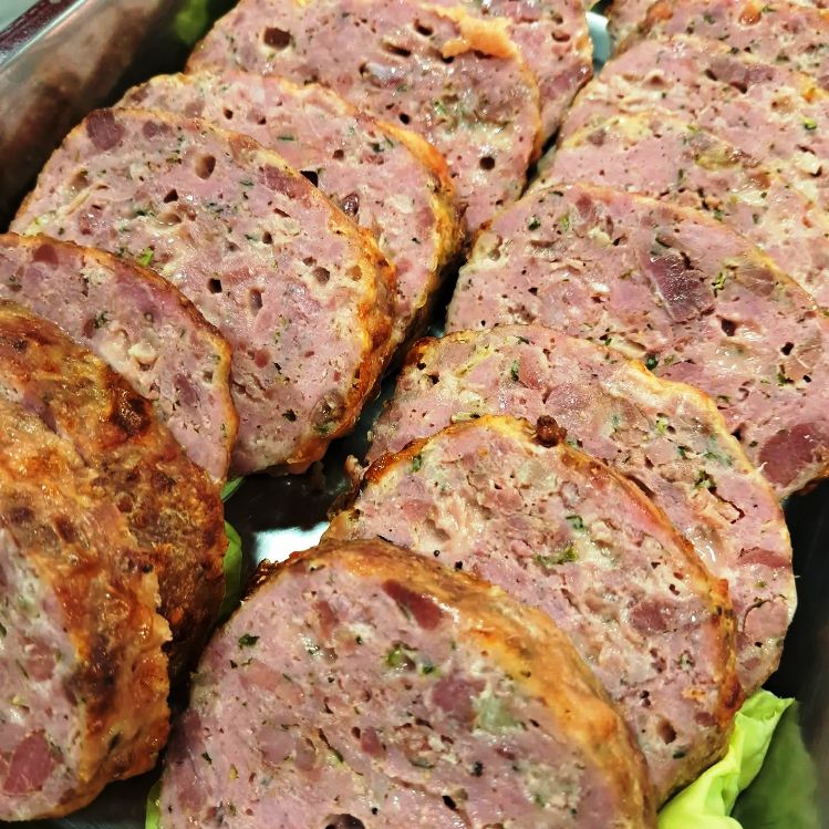 Polpettaone made in Tuscany is one of the best recipes we prepare