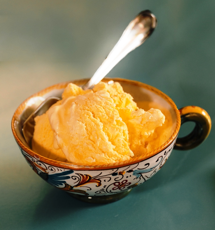 Gelato experience with saffron