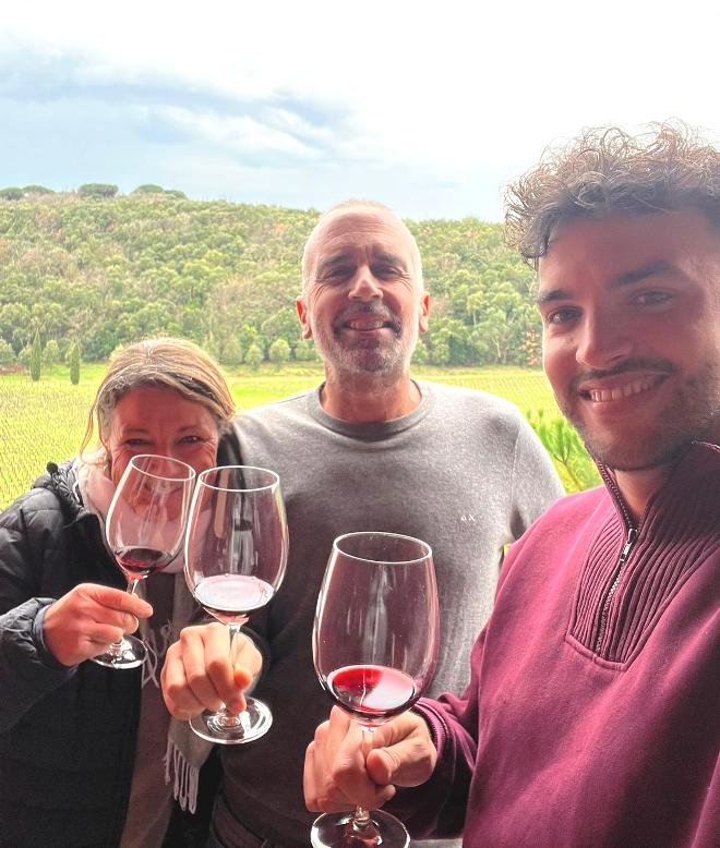 Enjoyng the excellent wines from Riparbella area