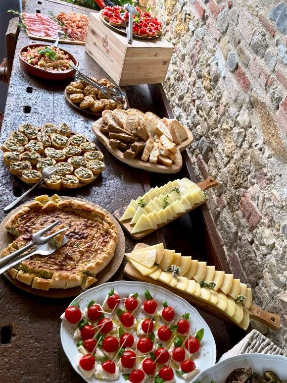 Cheese and Tuscan food